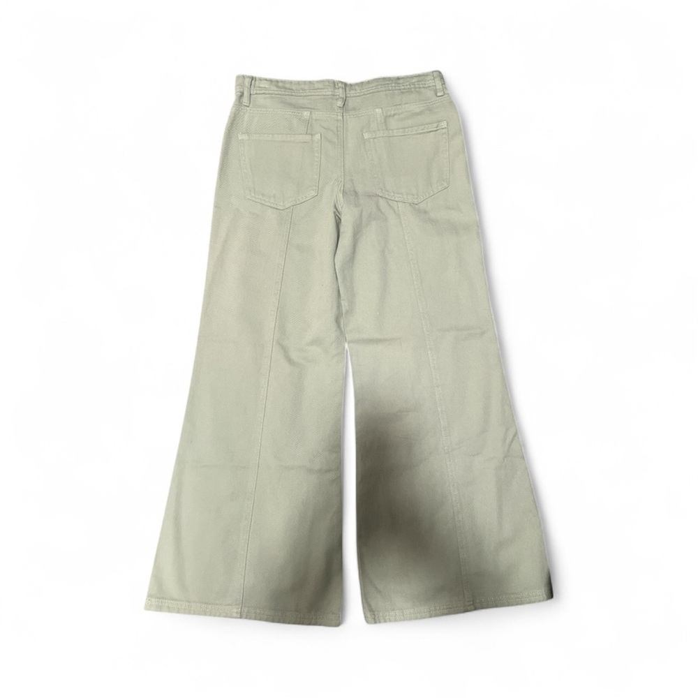 Mid-Rise Wide Leg Cargo Trousers in Sage Green - Picture 4 of 8